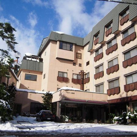 Hotel Bergtour Marukita Hakuba Esterno foto