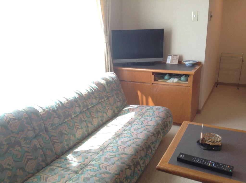 Hotel Bergtour Marukita Hakuba Esterno foto