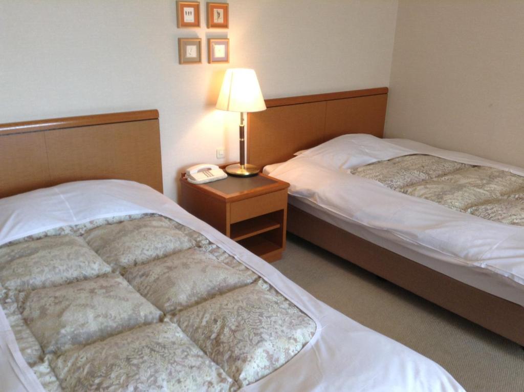 Hotel Bergtour Marukita Hakuba Esterno foto